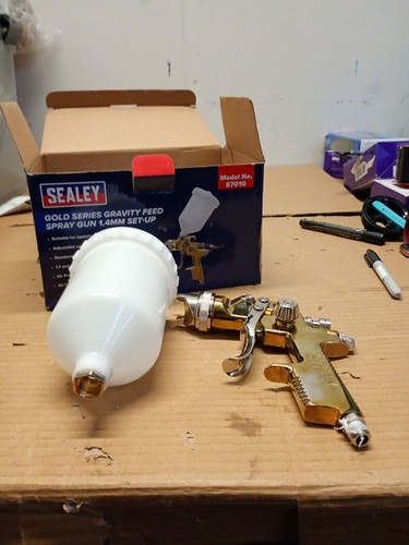 Sealey spray gun - sealey, gravity