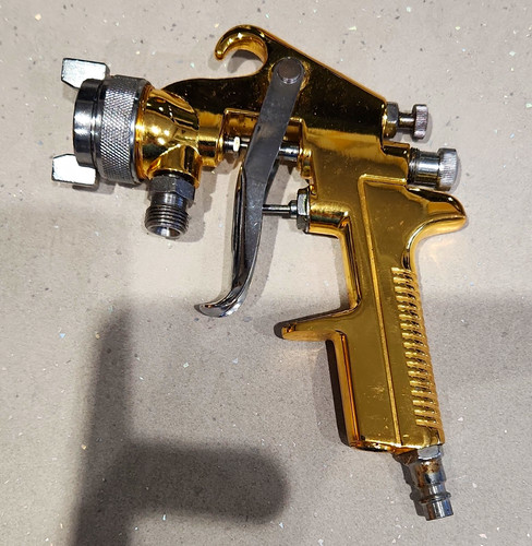 Spray gun nozzle - gun,